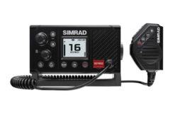 Vysielačka SIMRAD RS20 VHF