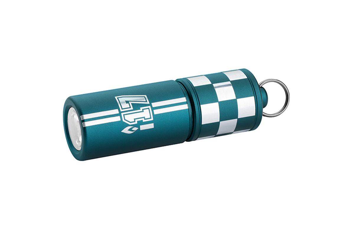 https://www.odimon.sk/buxus/images/fotogaleria/katalog_produktov/elektronika/led_baterky_pre_polovnikov/led_baterka_olight_i17_checkered_flag_180_lm/led_baterka_olight_i17_checkered_flag_180_lm_12.jpg OLIGHT www.24k.sk
