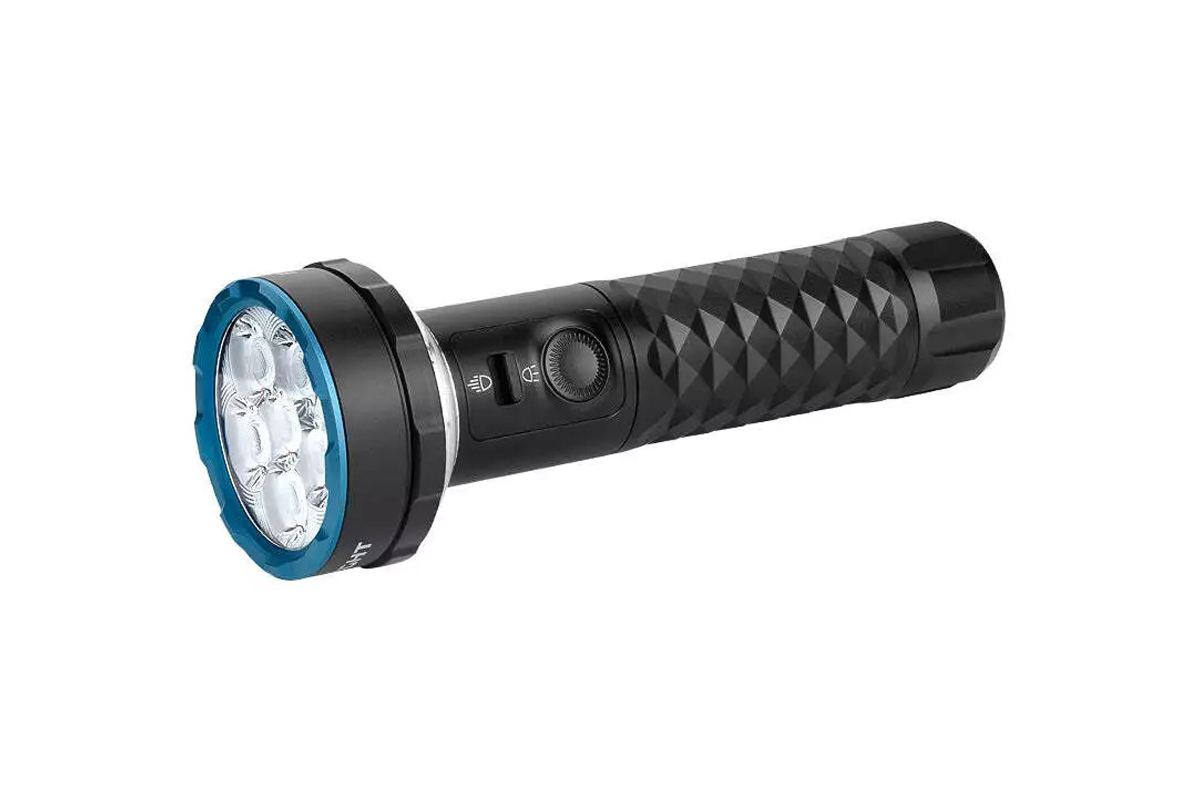 https://www.odimon.sk/buxus/images/fotogaleria/katalog_produktov/elektronika/led_baterky_pre_polovnikov/led_baterka_olight_prowess_5000_lm/led_baterka_olight_prowess_5000_lm_1.jpg OLIGHT www.24k.sk