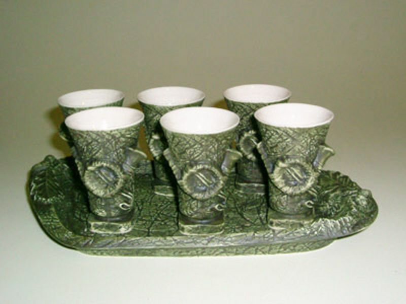 https://www.odimon.sk/buxus/images/produkty/katalog_produktov/polovnicke_potreby/keramika_/zelena_sada_poharkov_s_tackou/20110211121140-stampedli.jpg VILAGHY keramika www.24k.sk