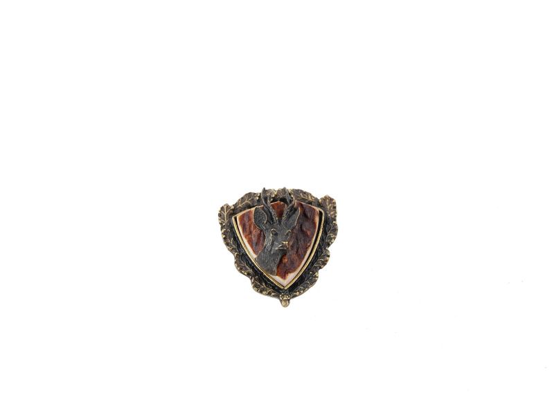 https://www.odimon.sk/buxus/images/produkty/katalog_produktov/polovnicke_potreby/kozeny_tovar_zubicek/bollo_parohove-kovove_trojuholnik_-_srnec/20112010131010-5LP12e.jpg ZUBÍČEK www.24k.sk
