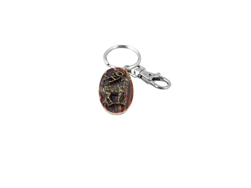 https://www.odimon.sk/buxus/images/produkty/katalog_produktov/polovnicke_potreby/kozeny_tovar_zubicek/klucenka_parohova_-_oval_-_jelen_postava/20112110121037-LP18a.jpg ZUBÍČEK www.24k.sk